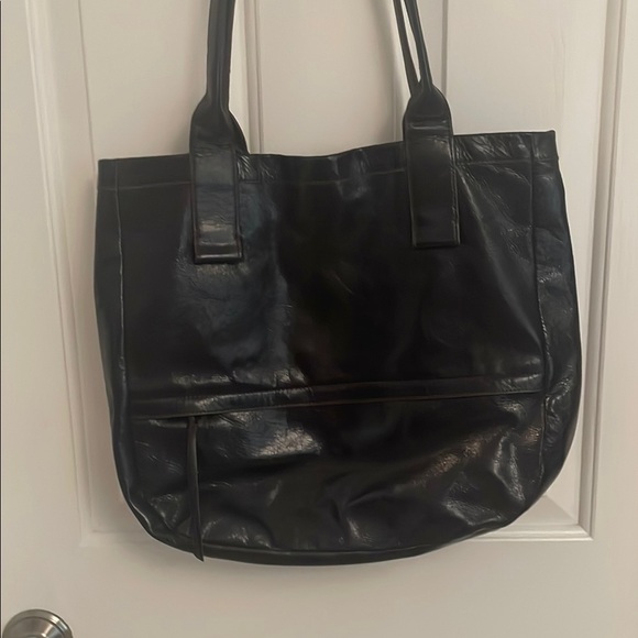 HOBO Classic Black Leather Tote - Picture 1 of 4